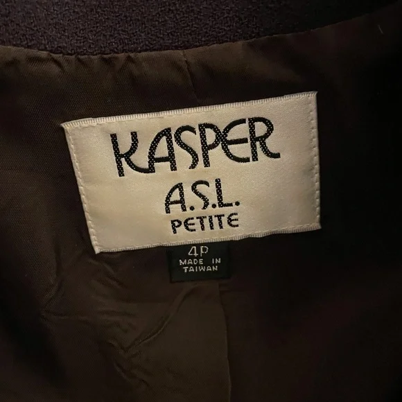 vintage kasper ASL women suit plum color - Picture 4 of 4